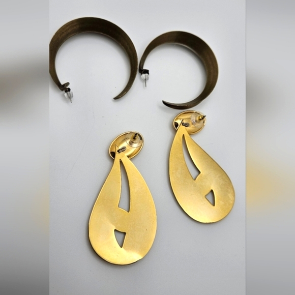 ๐ข3/$19๐ข Modernist Large Size Earrings Lot Pierced Ears Gold Brass Hoop - Picture 5 of 5